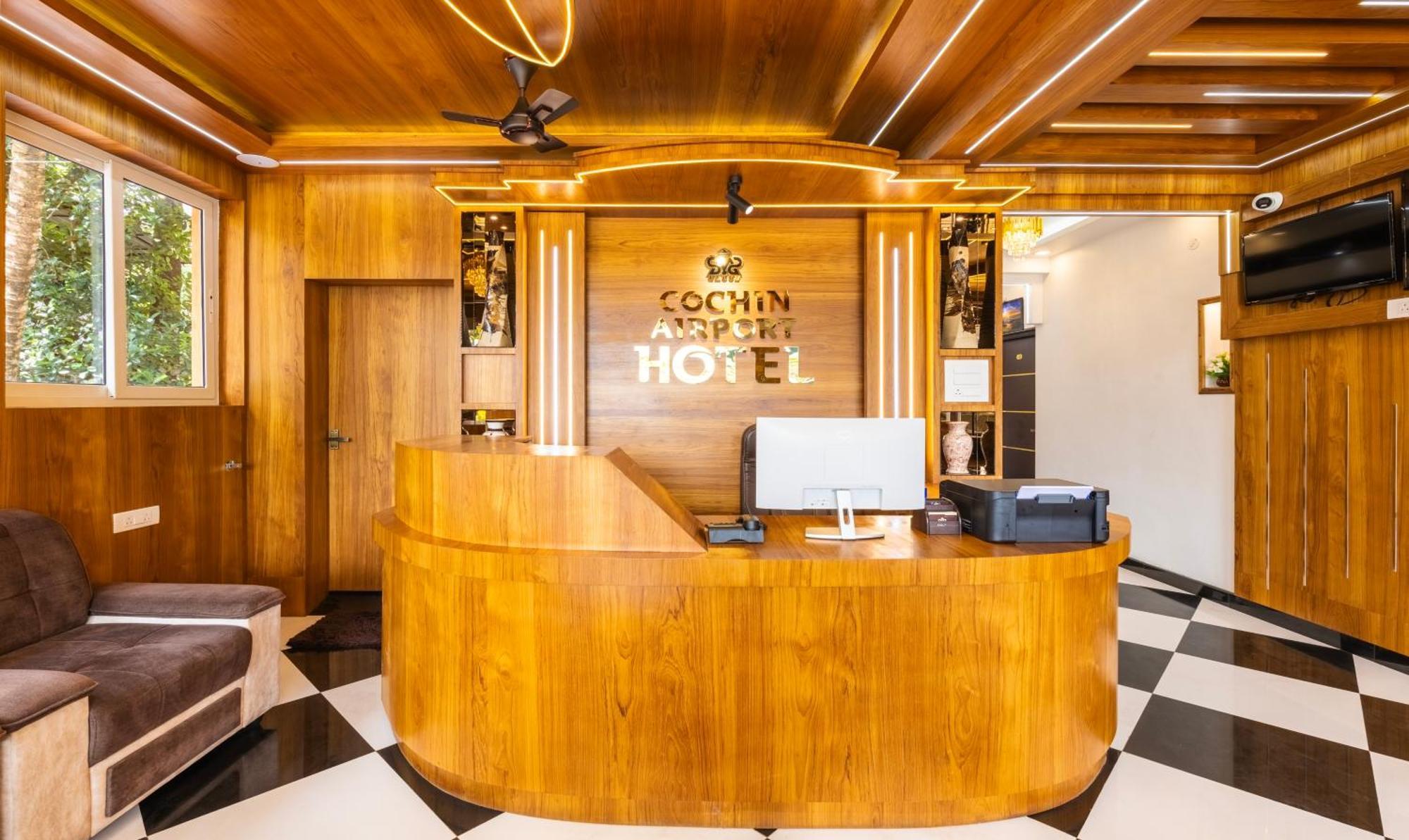 Treebo Premium Cochin Airport, 5 Min From Cochin Airport Hotel Kochi Buitenkant foto