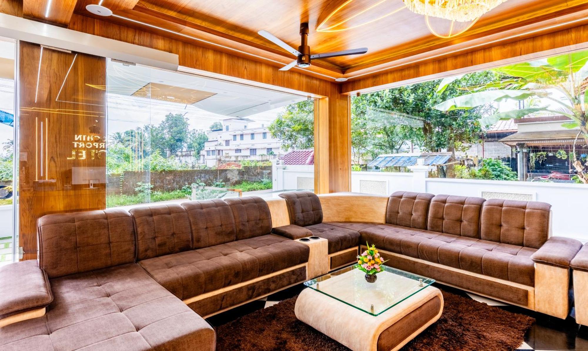 Treebo Premium Cochin Airport, 5 Min From Cochin Airport Hotel Kochi Buitenkant foto