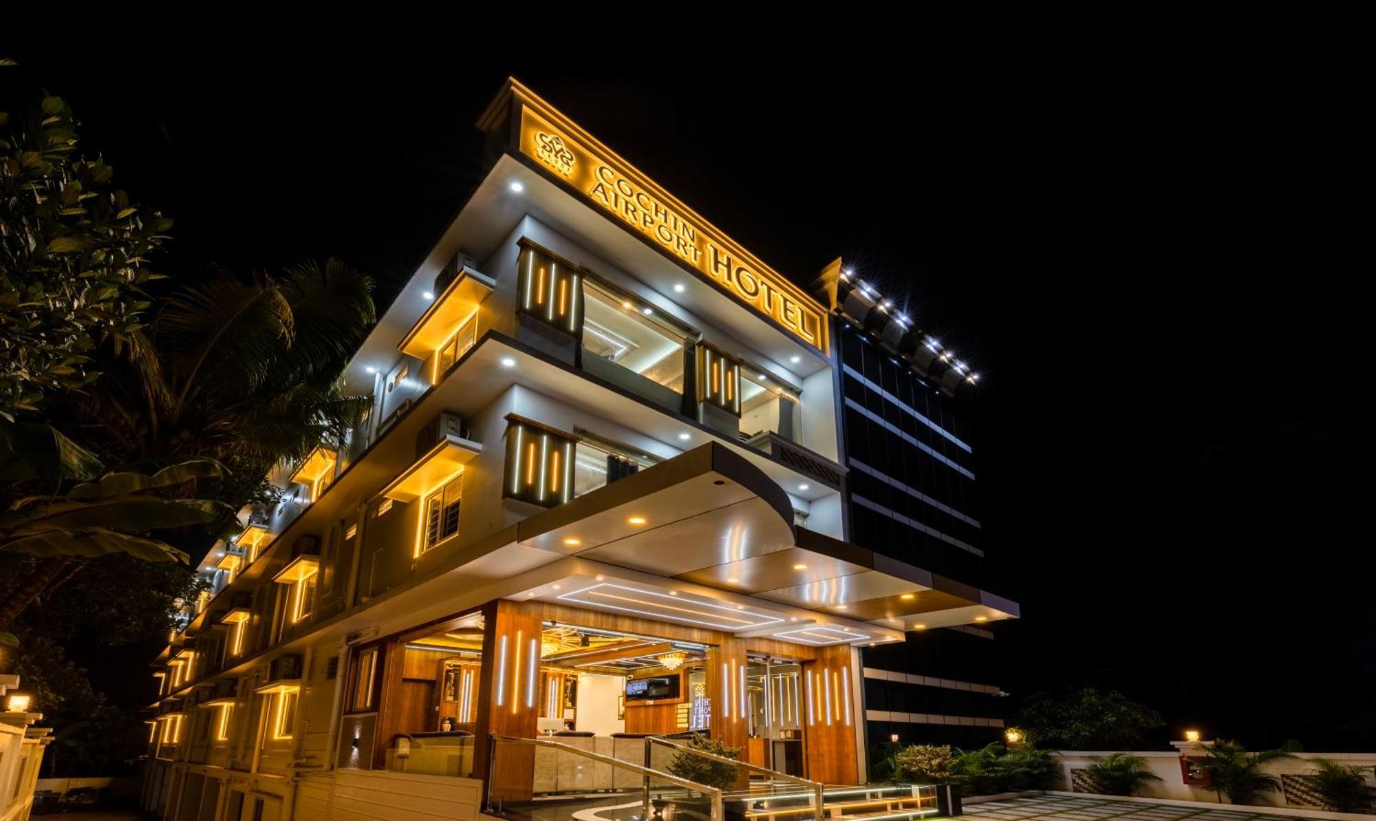 Treebo Premium Cochin Airport, 5 Min From Cochin Airport Hotel Kochi Buitenkant foto